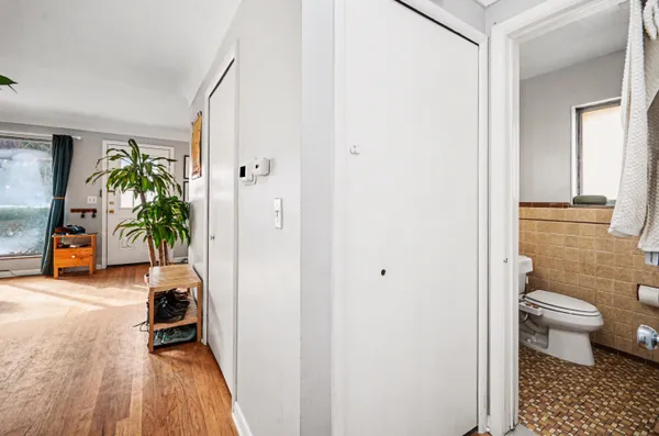 $1,975 | 924 Lutz Avenue, Ann Arbor, MI 48103