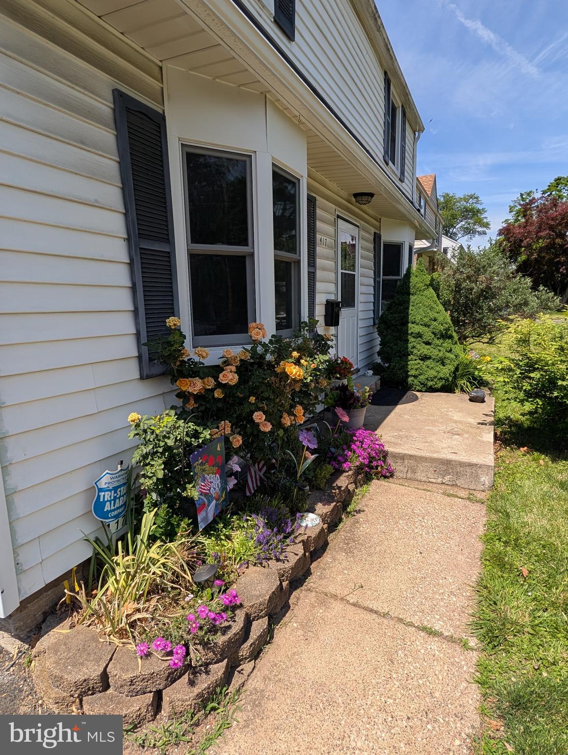 417 North Warminster Road Hatboro, PA 19040 - Photo 2 of 16