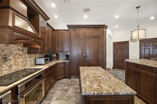 $1,850,000 | 842 Miramar Court, Cape Coral, FL 33904