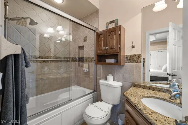 $1,850,000 | 842 Miramar Court, Cape Coral, FL 33904