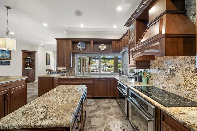 $1,850,000 | 842 Miramar Court, Cape Coral, FL 33904