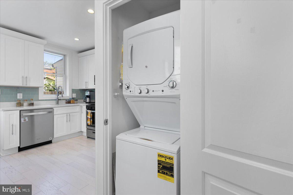 1742 L Street Northeast Washington, DC 20002 - Photo 6 of 26