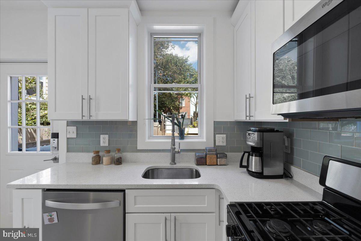 1742 L Street Northeast Washington, DC 20002 - Photo 10 of 26