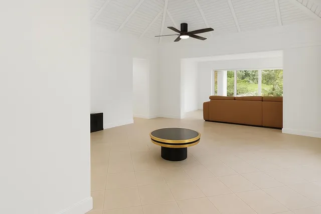 a bathroom with a toilet and a bathtub