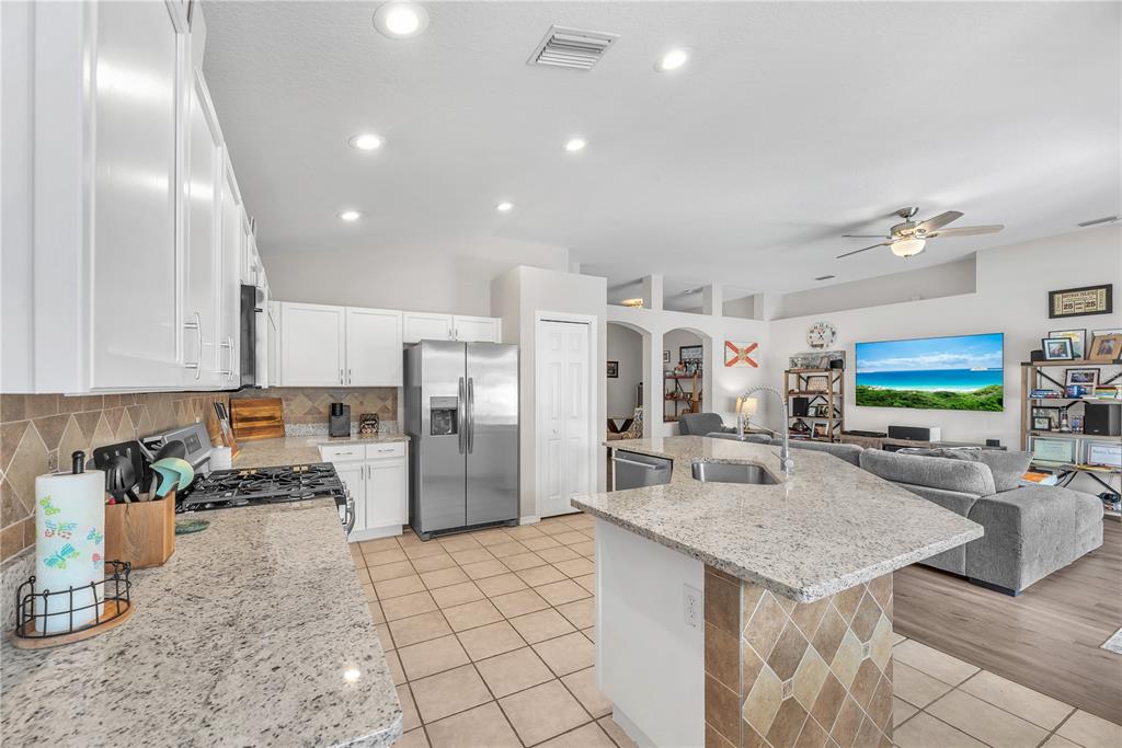 4306 Orange Ridge Court Valrico, FL 33596 - Photo 22 of 43