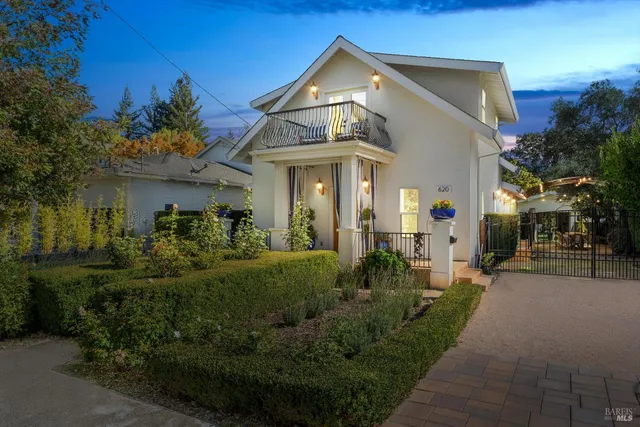 $3,750,000 | 620 Brown Street, Healdsburg, CA 95448