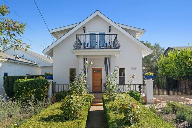 $3,750,000 | 620 Brown Street, Healdsburg, CA 95448