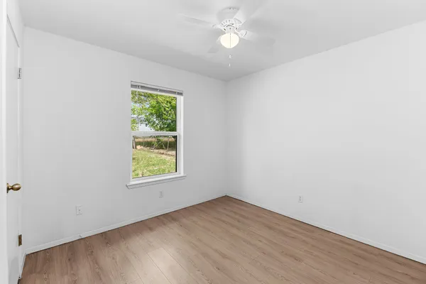 $219,900 | 1311 Monte Vista Drive, Lockhart, TX 78644