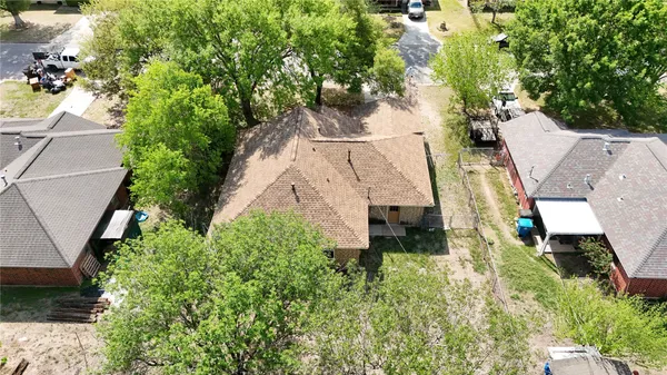 $219,900 | 1311 Monte Vista Drive, Lockhart, TX 78644