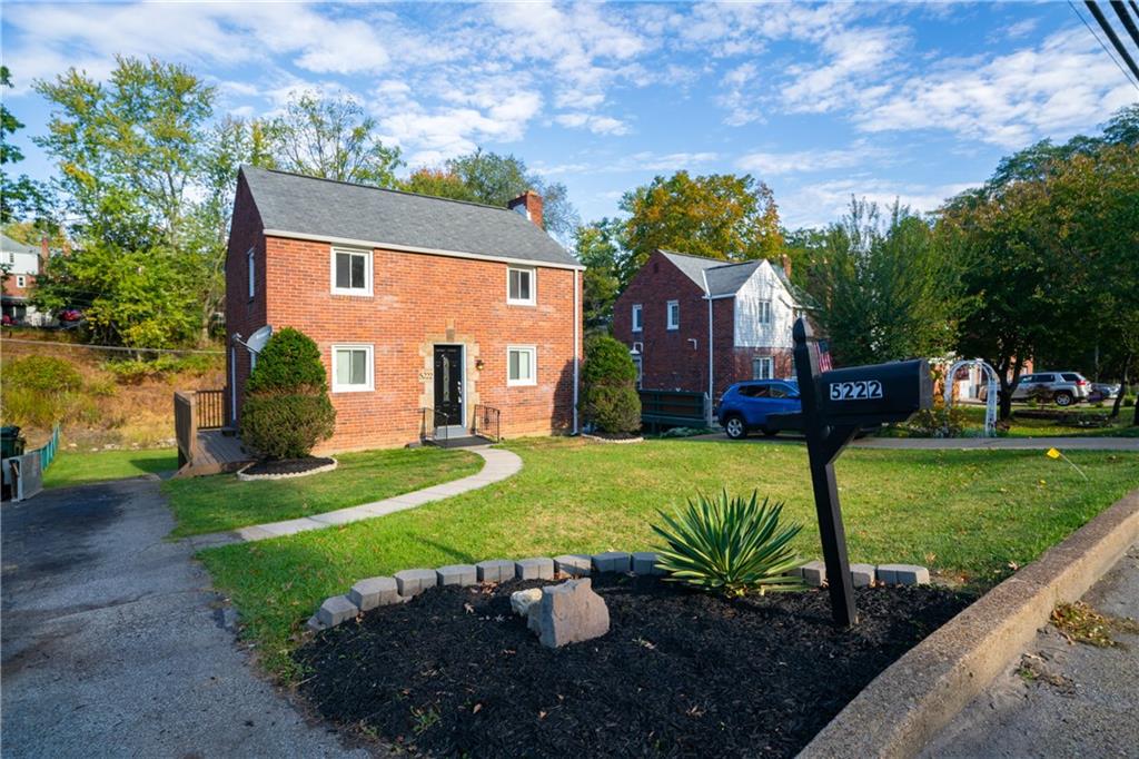 5222 Baptist Road Pittsburgh, PA 15236 - Photo 3 of 25 Gallery Image 3