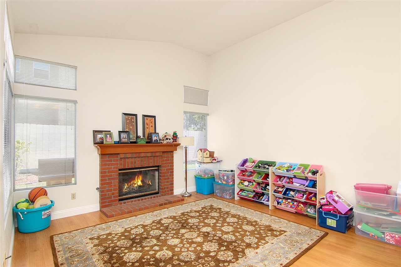 11895 River Rim Road San Diego, CA 92126 - Photo 10 of 25 Gallery Image 10