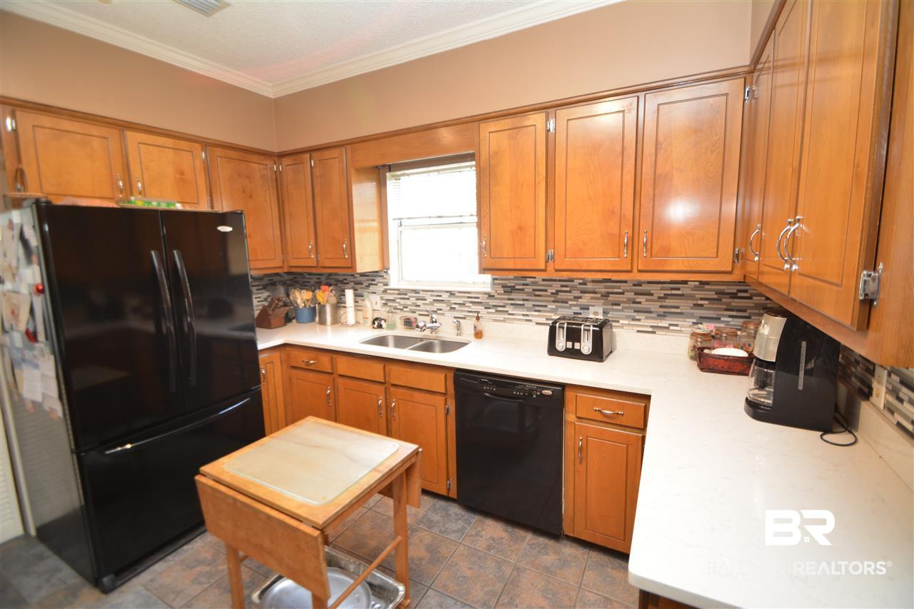 1701 Pine Station Road South Mobile, AL 36695 - Photo 6 of 33