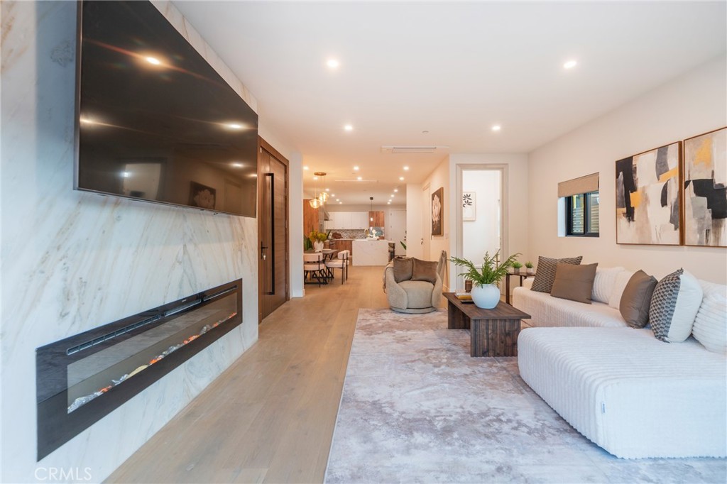 422 20th Street Huntington Beach, CA 92648 - Photo 18 of 49