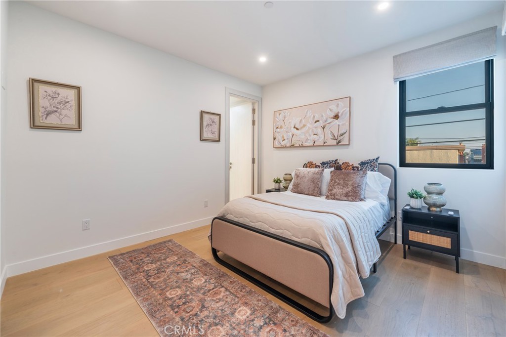 422 20th Street Huntington Beach, CA 92648 - Photo 19 of 49