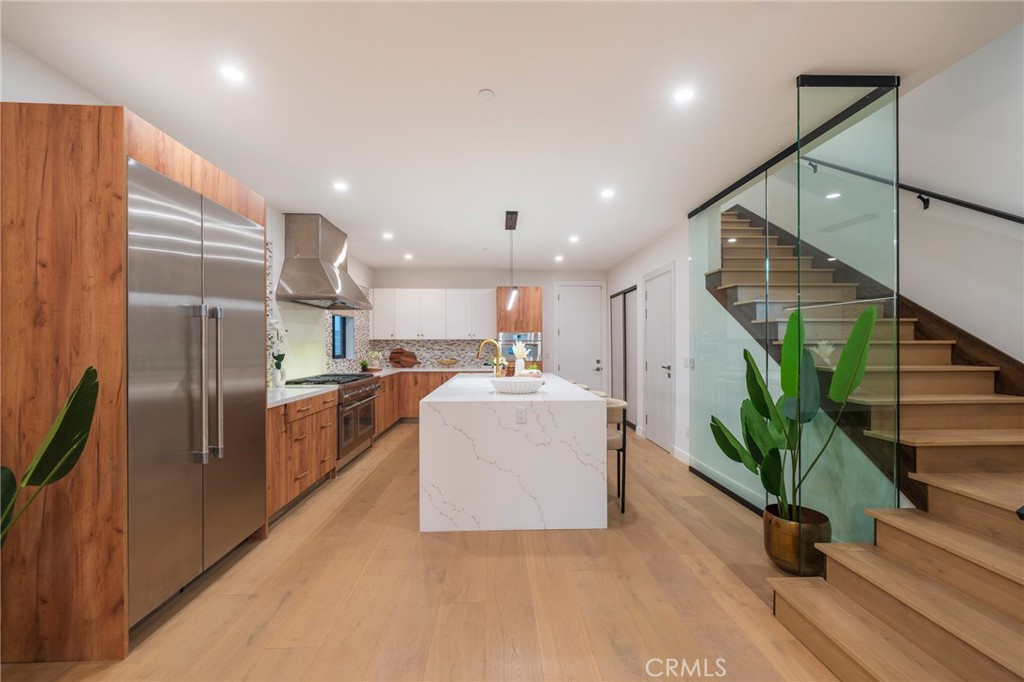 422 20th Street Huntington Beach, CA 92648 - Photo 2 of 49