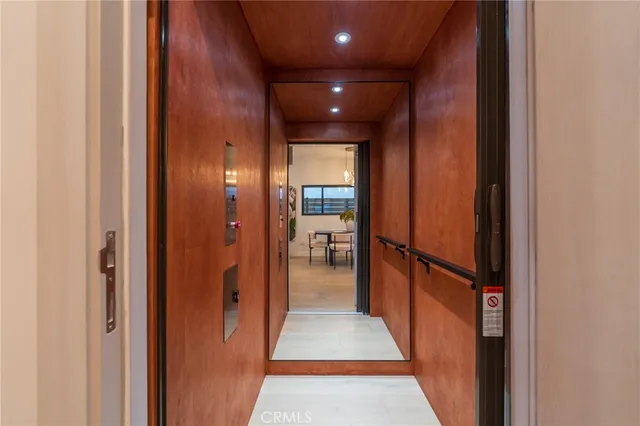 $3,499,000 | 422 20th Street, Huntington Beach, CA 92648