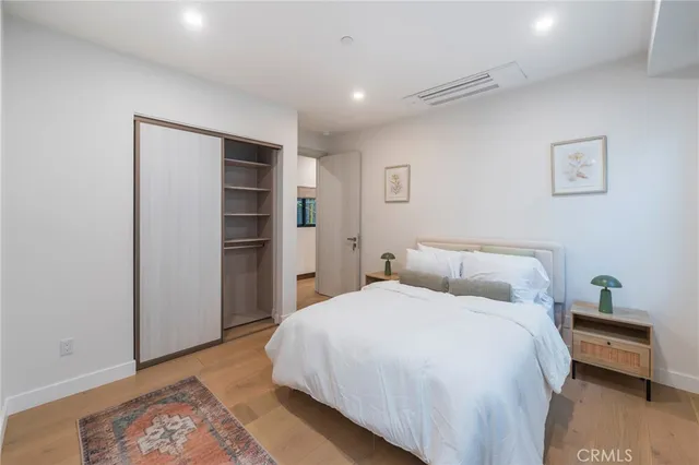 $3,499,000 | 422 20th Street, Huntington Beach, CA 92648