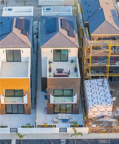 $3,499,000 | 422 20th Street, Huntington Beach, CA 92648