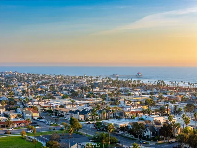 $3,499,000 | 422 20th Street, Huntington Beach, CA 92648