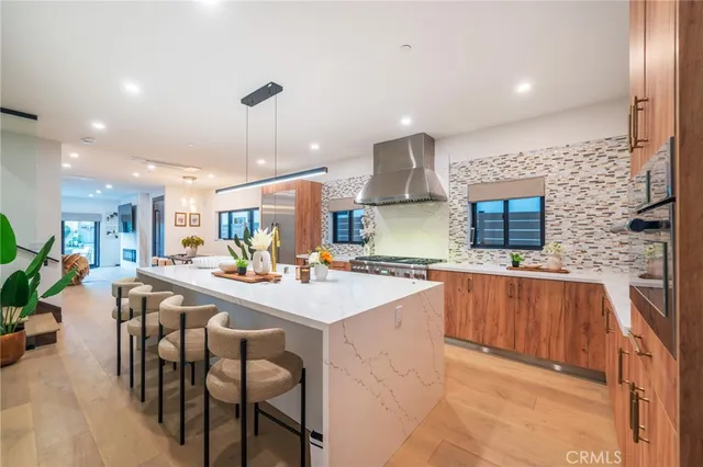 $3,499,000 | 422 20th Street, Huntington Beach, CA 92648