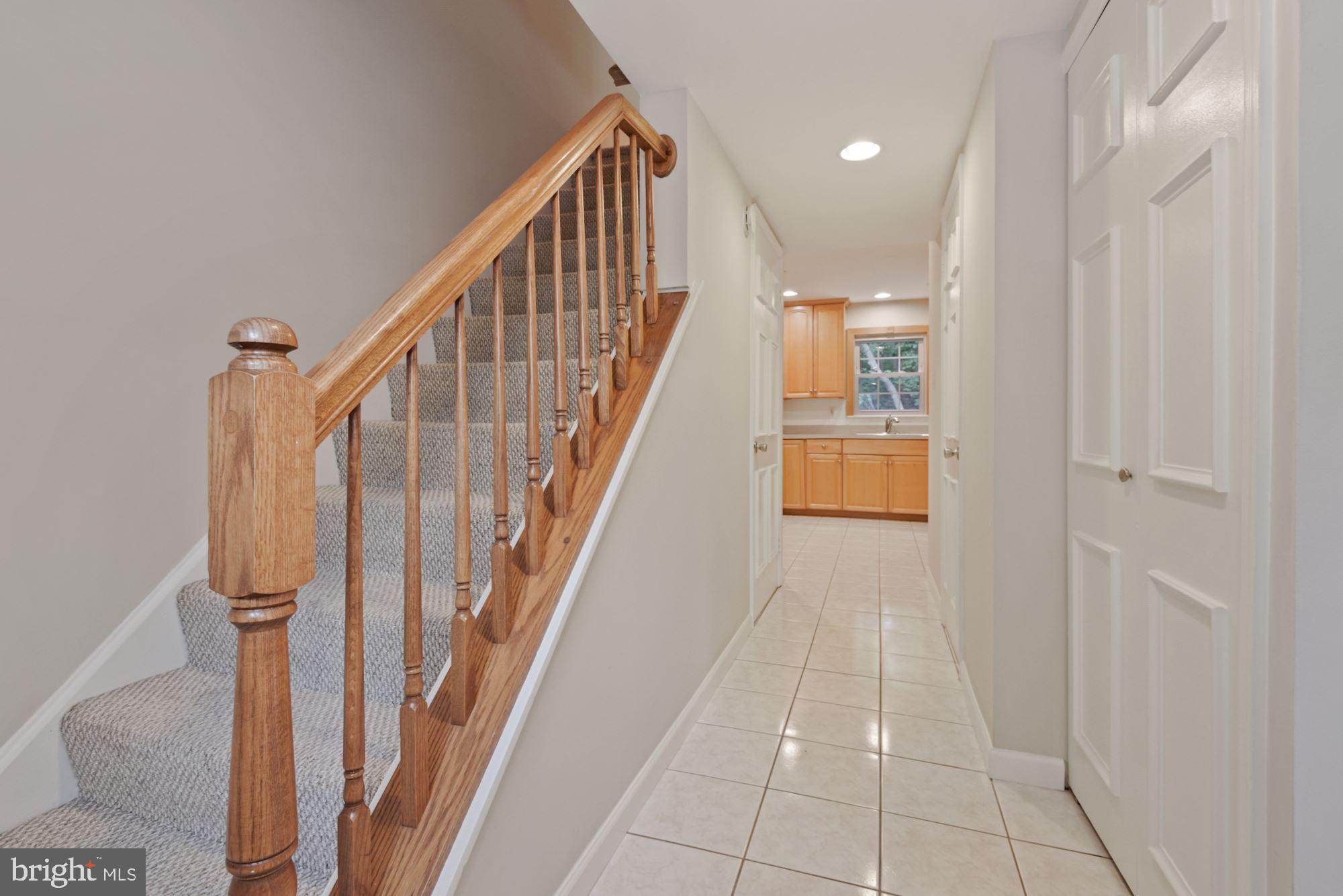 8328 Moline Place Springfield, VA 22153 - Photo 10 of 29 Gallery Image 10