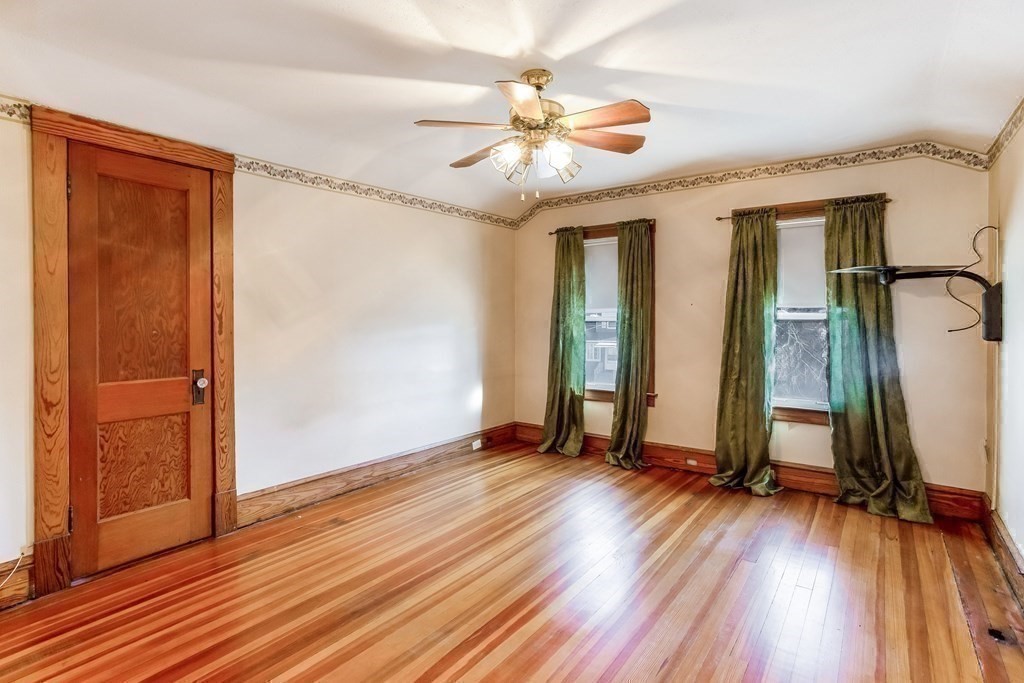 26 Rimmon Avenue Springfield, MA 01107 - Photo 26 of 40