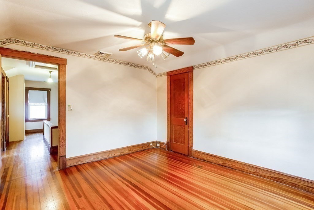 26 Rimmon Avenue Springfield, MA 01107 - Photo 28 of 40