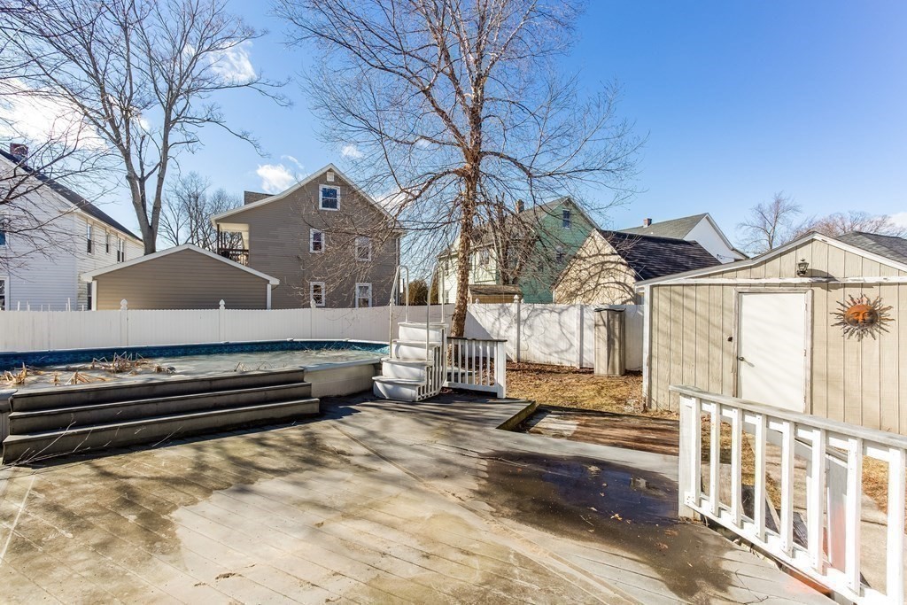 26 Rimmon Avenue Springfield, MA 01107 - Photo 38 of 40