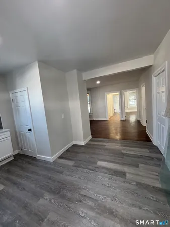 $2,500 | 509 Ogden Street, Bridgeport, CT 06608