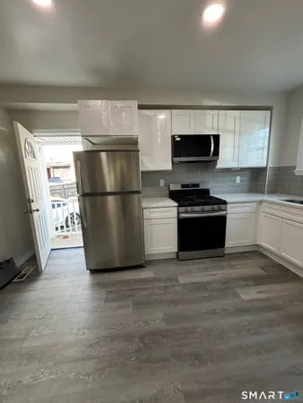 $2,500 | 509 Ogden Street, Bridgeport, CT 06608