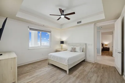 $2,250,000 | 725 Gulf Shore Drive, Unit 902A, Destin, FL 32541