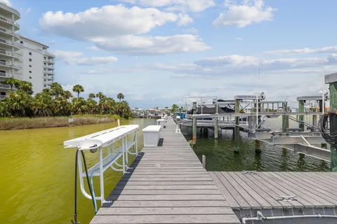 $2,250,000 | 725 Gulf Shore Drive, Unit 902A, Destin, FL 32541