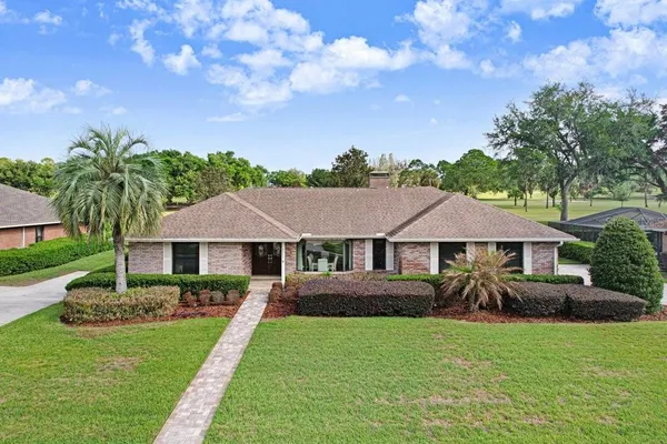 $634,000 | 2809 Fairway View Drive, Valrico, FL 33596