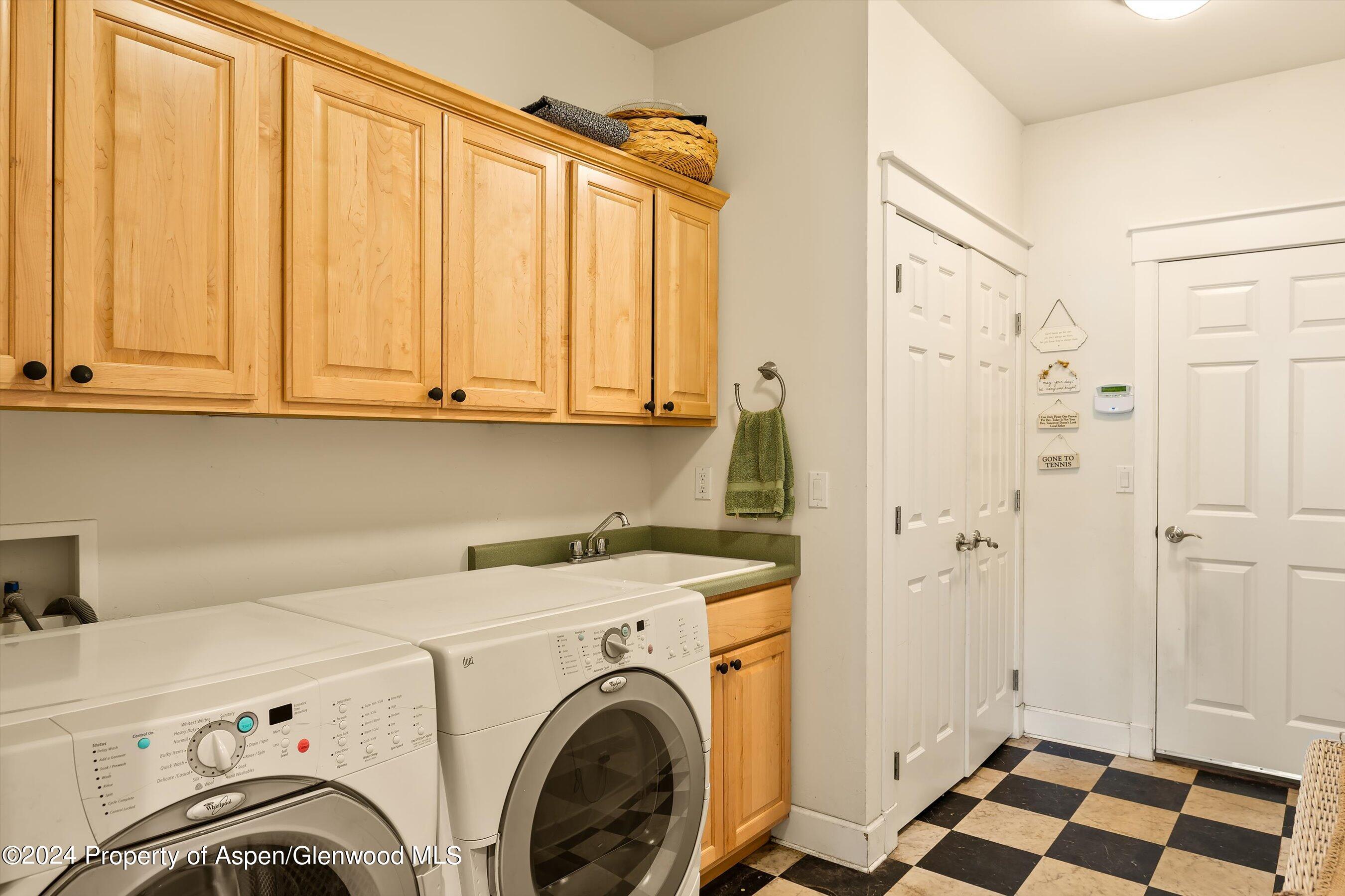 479 Midland Point Road Carbondale, CO 81623 - Photo 34 of 41 29-479MidlandPointRd_24012937V2