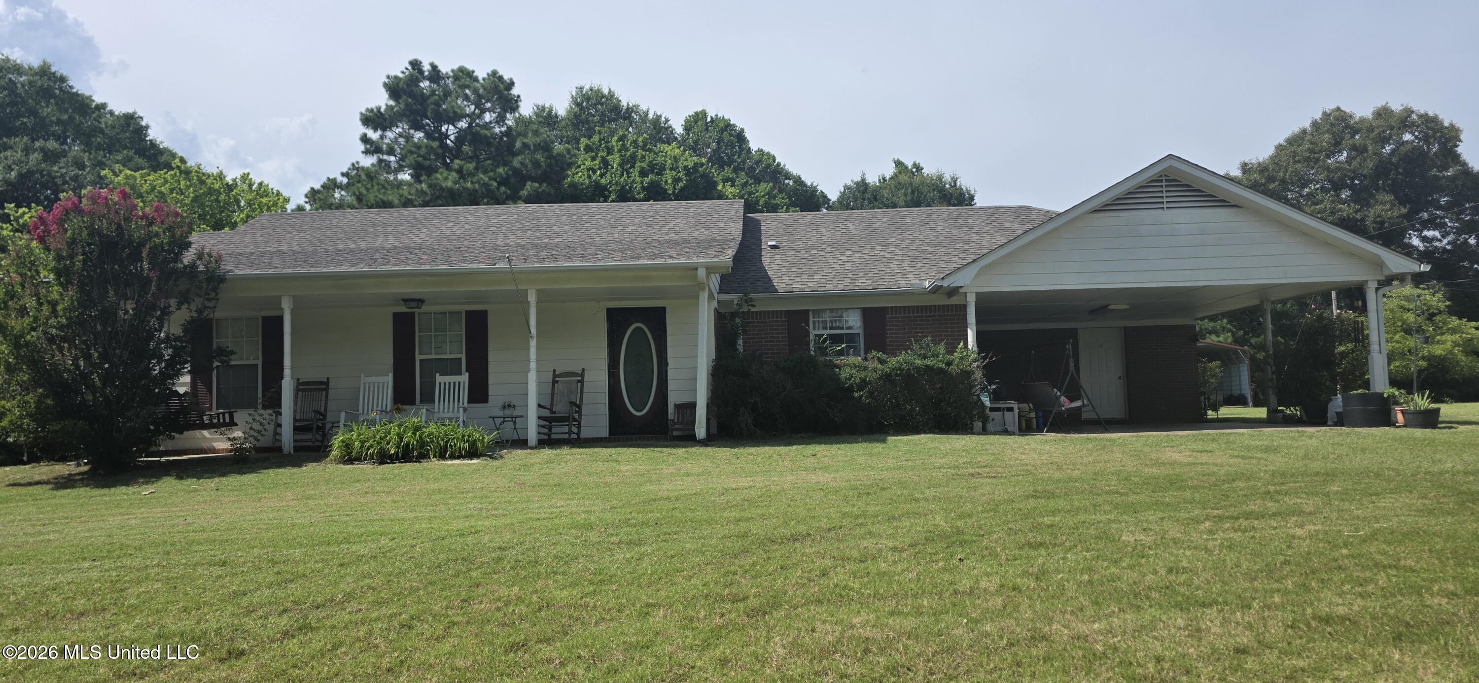 180 Stonewall Road Byhalia, MS 38611 - Photo 21 of 73 20260613_154804