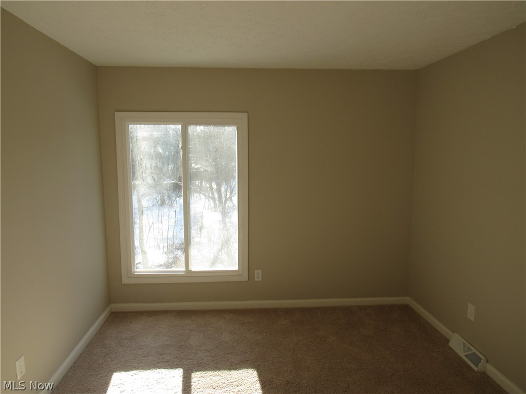 3826 West Bath Road Akron, OH 44333 - Photo 24 of 34