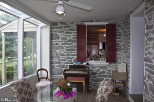 1740 Wilderness Road Lancaster, PA 17603 - Photo 13 of 26 Gallery Image 13