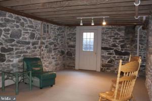 1740 Wilderness Road Lancaster, PA 17603 - Photo 20 of 26 Gallery Image 20