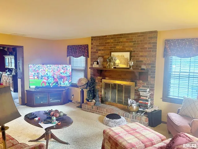 $350,000 | 53 Old Orchard Road, Metropolis, IL 62960