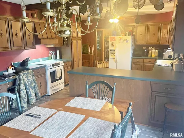 $350,000 | 53 Old Orchard Road, Metropolis, IL 62960