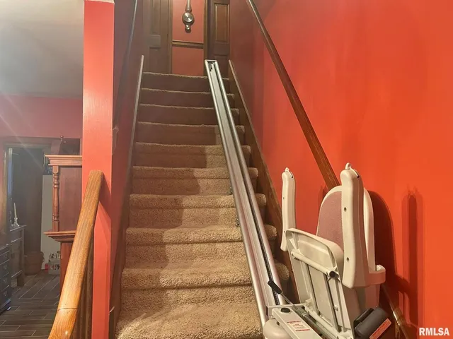 $350,000 | 53 Old Orchard Road, Metropolis, IL 62960