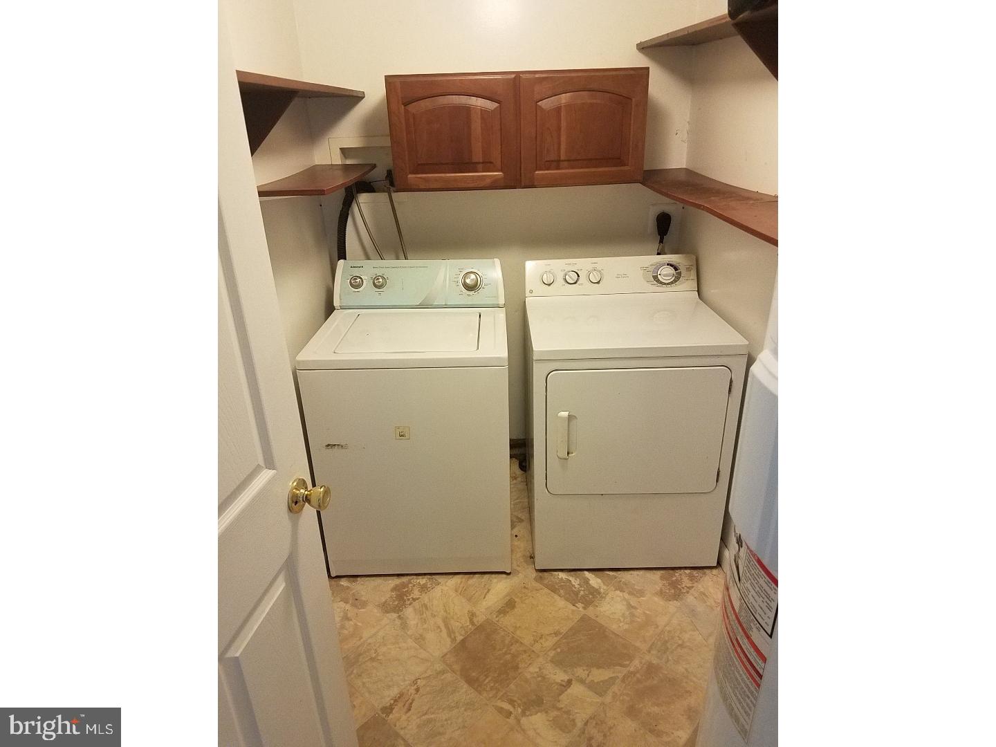 2020 Columbus Road Burlington, NJ 08016 - Photo 23 of 25 Laundry Room