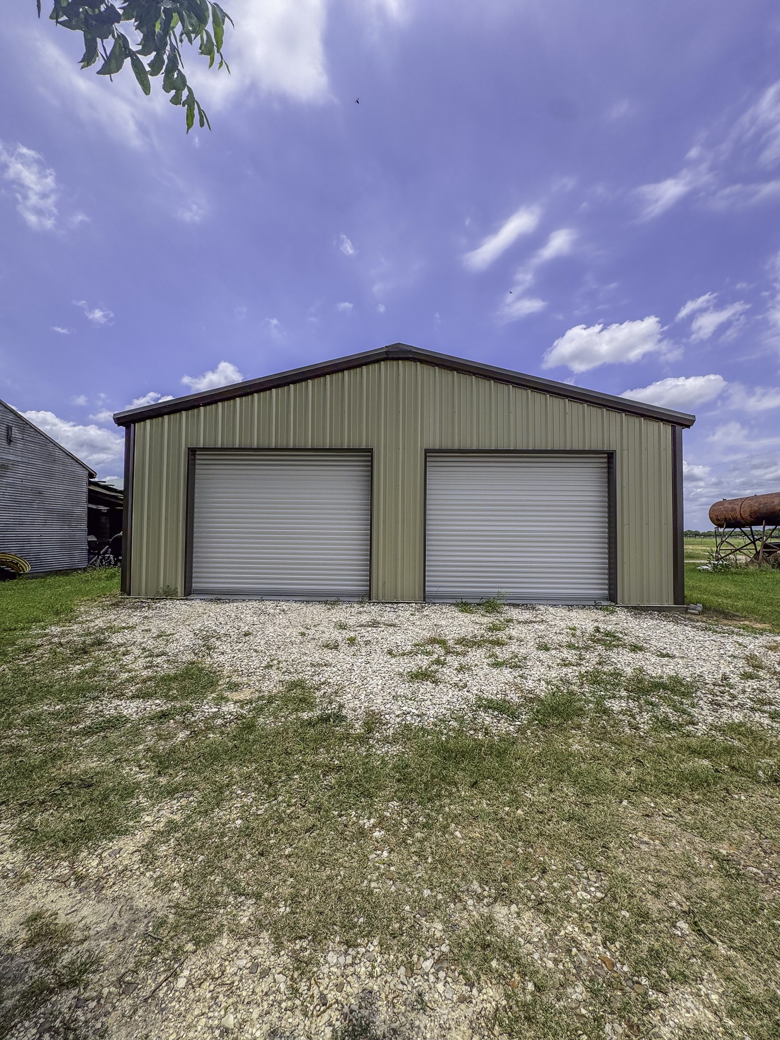11810 Zamanek Road Needville, TX 77461 - Photo 18 of 30 a view of garage