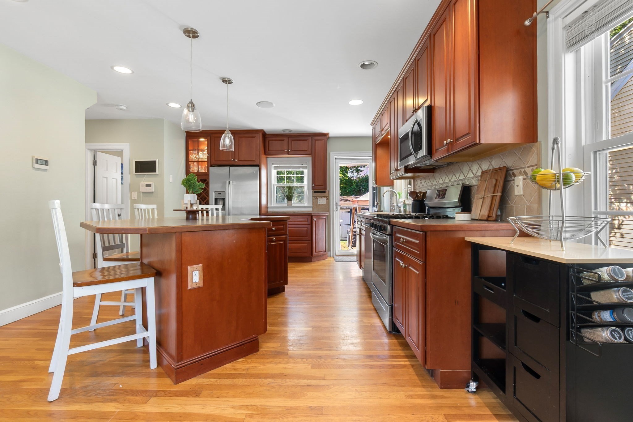 15 Maple Valley Road Lynn, MA 01904 - Photo 9 of 40 Gallery Image 9