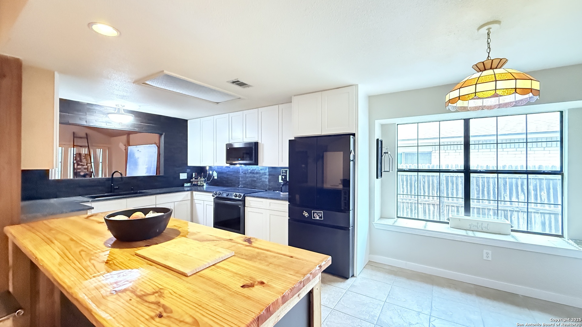 2513 Newning Schertz, TX 78154 - Photo 12 of 26