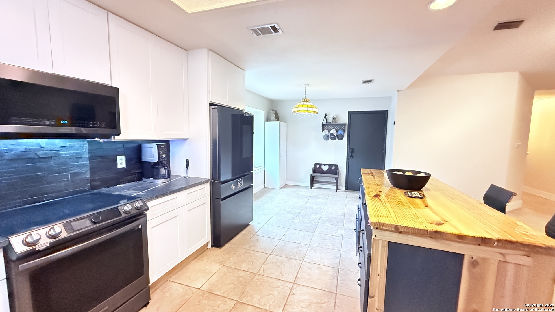 2513 Newning Schertz, TX 78154 - Photo 14 of 26