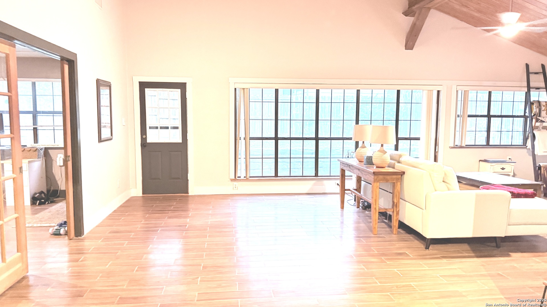 2513 Newning Schertz, TX 78154 - Photo 5 of 26