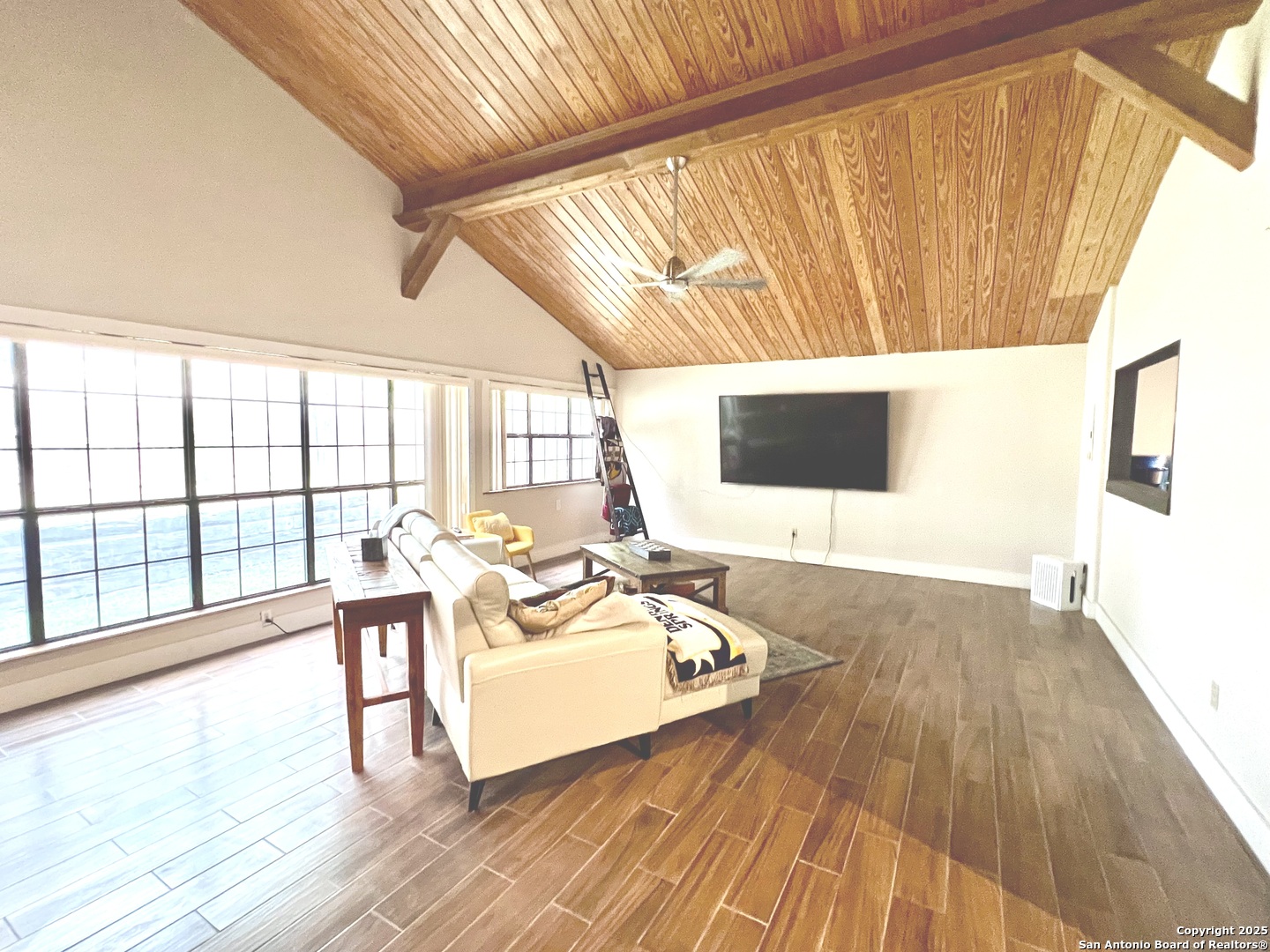 2513 Newning Schertz, TX 78154 - Photo 8 of 26