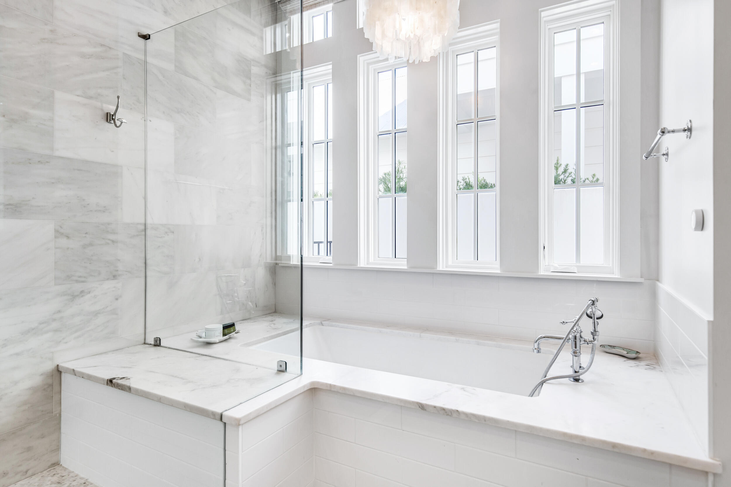 29 Bennett Santa Rosa Beach, FL 32459 - Photo 25 of 60 a bathroom with a sink and a bathtub