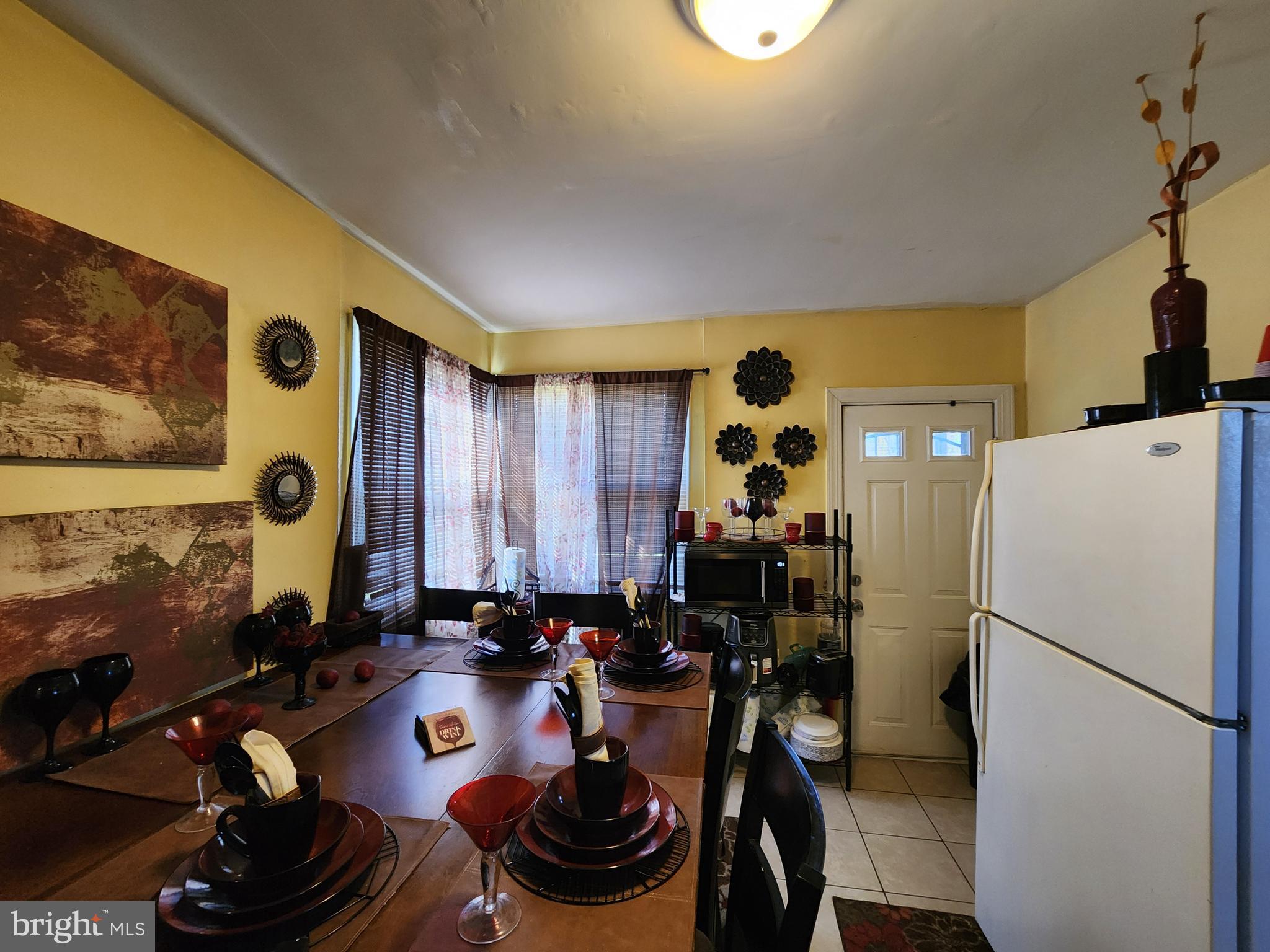 2710 Woodview Road Baltimore, MD 21225 - Photo 7 of 17